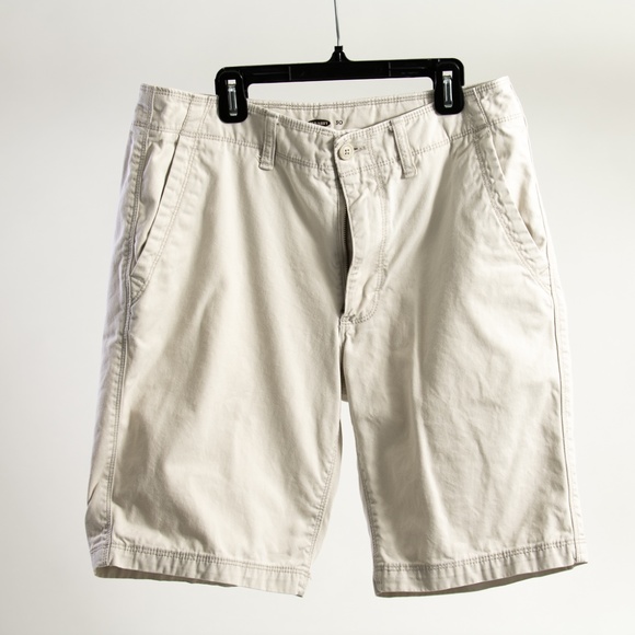 Mens Size 30 Old Navy Khaki Shorts - Picture 1 of 4